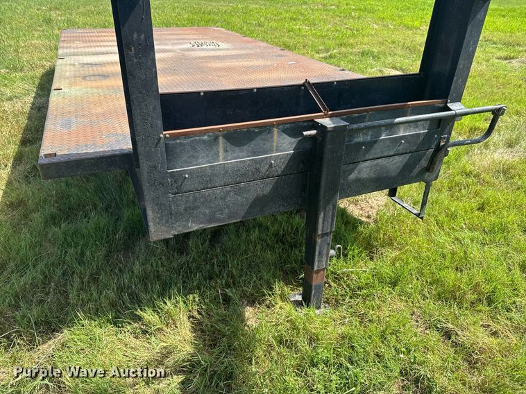 image for item ML9198 1985 Shop built flatbed trailer