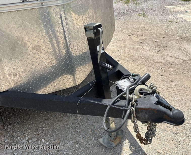 image for item ND9771 2024 NOVA H9616TFTV-100 enclosed cargo trailer