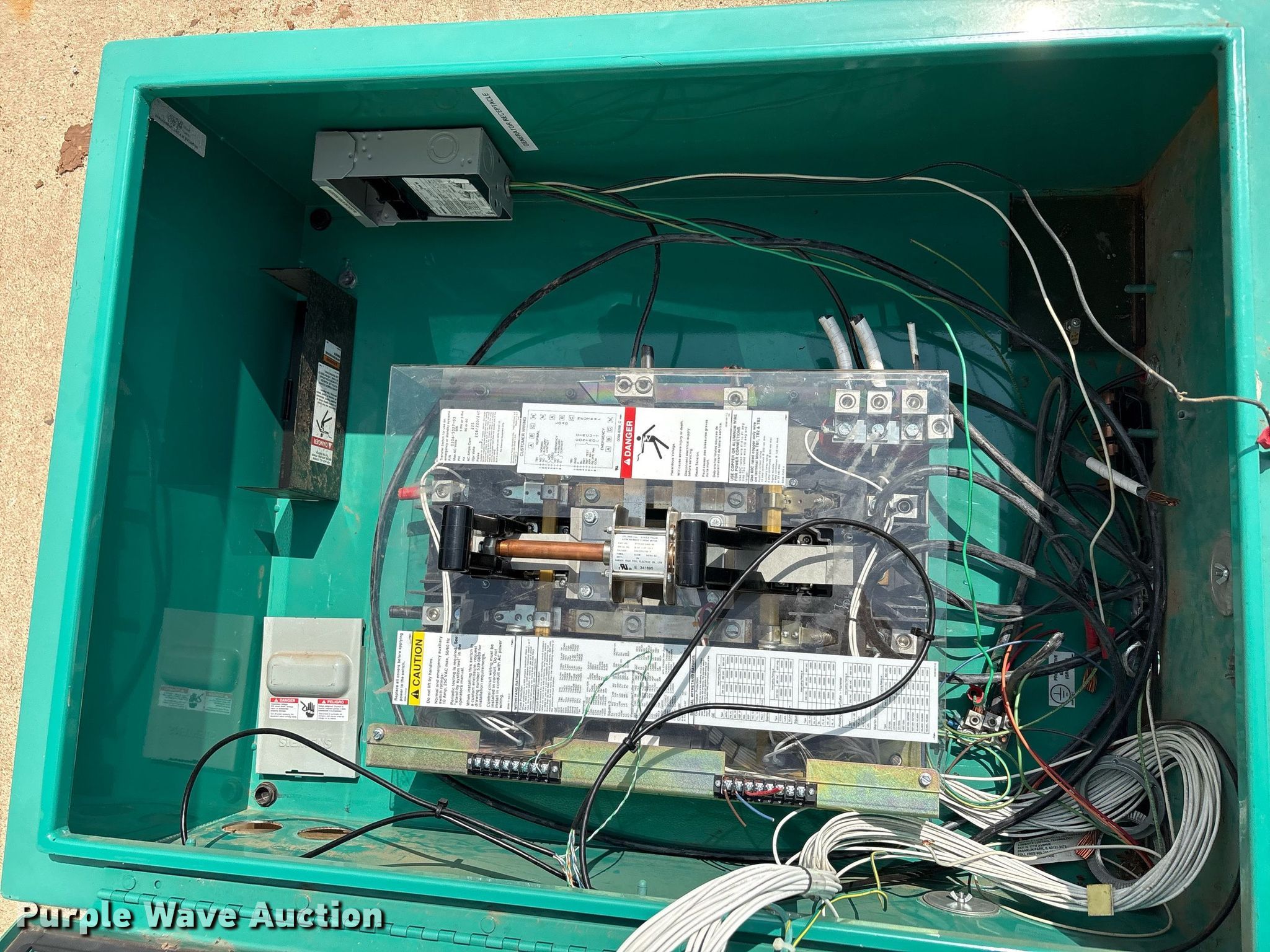 Cummins OTECB-9235885 Transfer switch in Kingfisher, OK | Item
