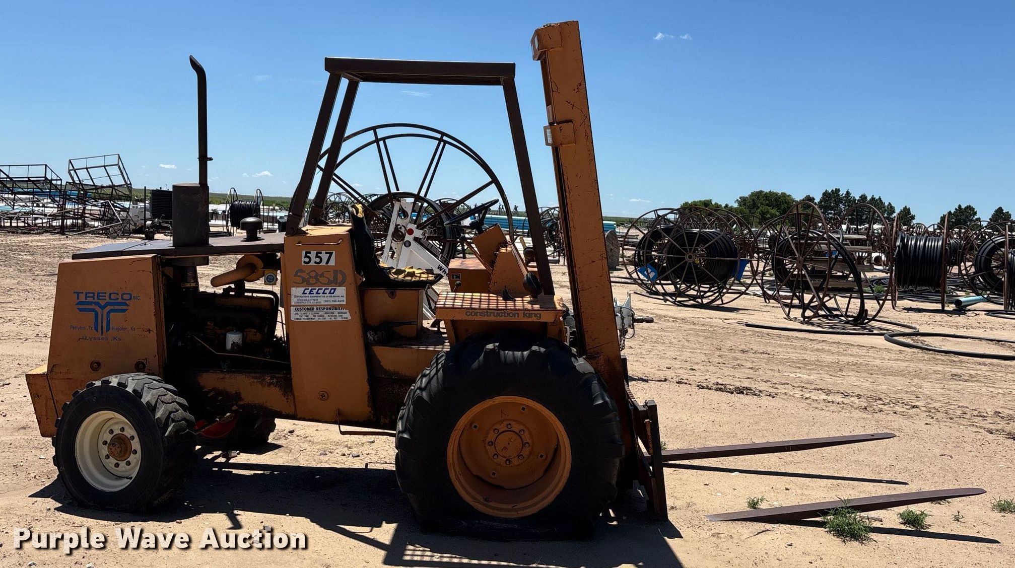 1985 Case 585-D forklift in Ulysses, KS | Item DZ8732 sold