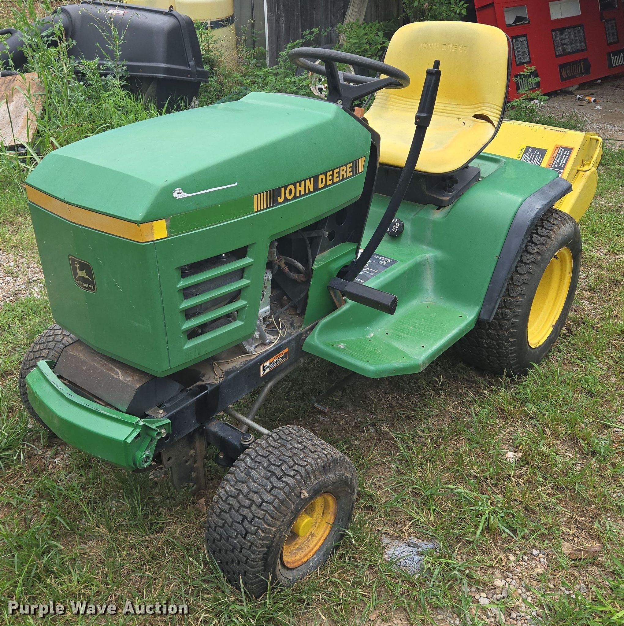 Farm Equipment John Deere F925 For Sale JOHN DEERE Farm Equipment