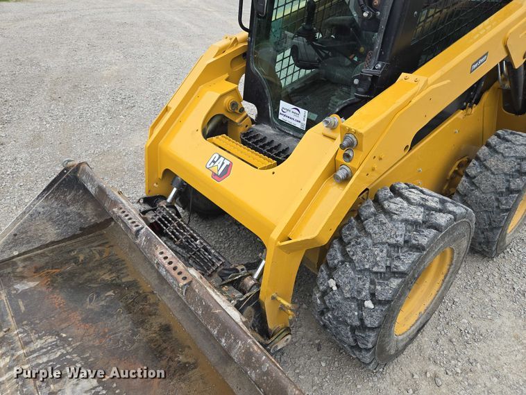 image for item DF8613 2020 Caterpillar 262D3 skid steer loader