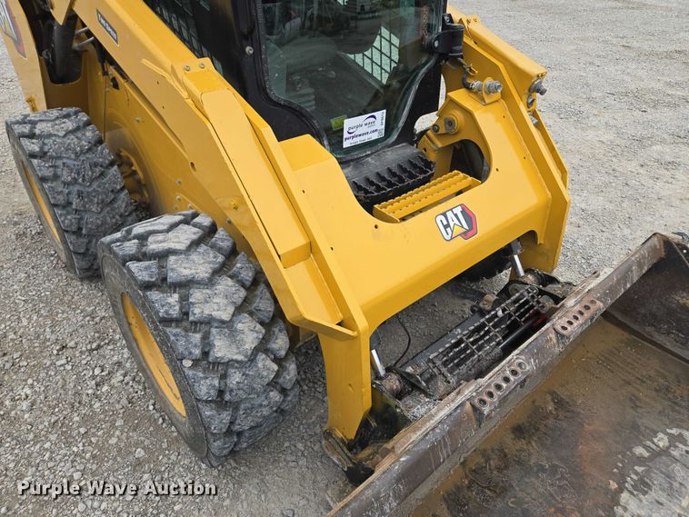 image for item DF8613 2020 Caterpillar 262D3 skid steer loader