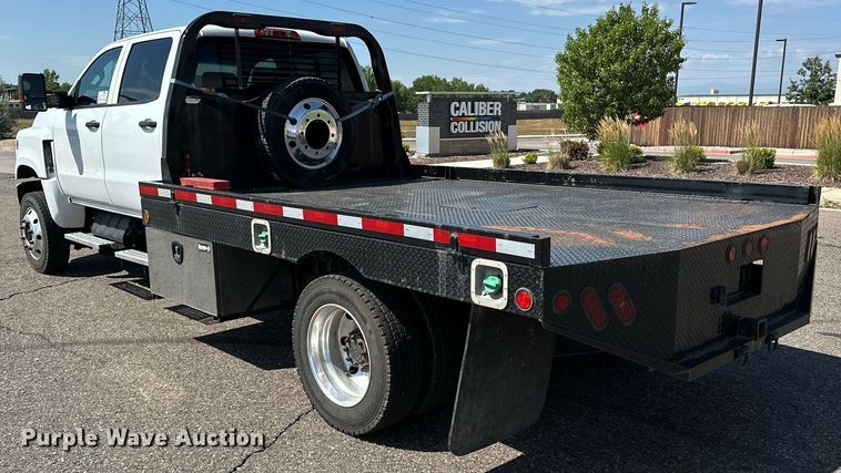 image for item DF8622 2022 Chevrolet 5500 flatbed truck