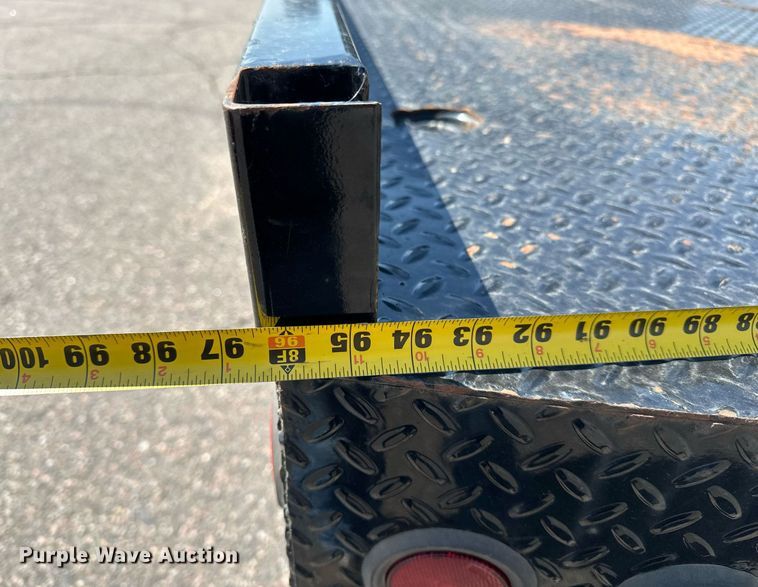 image for item DF8622 2022 Chevrolet 5500 flatbed truck