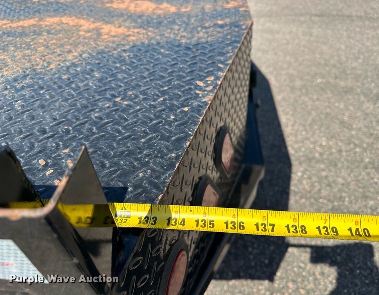 image for item DF8622 2022 Chevrolet 5500 flatbed truck