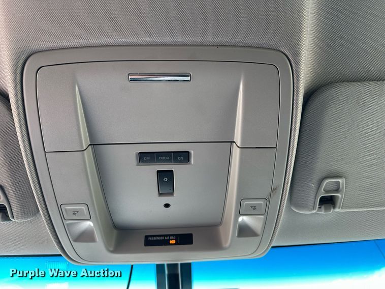 image for item DF8622 2022 Chevrolet 5500 flatbed truck