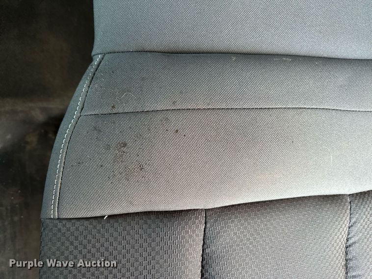 image for item DF8622 2022 Chevrolet 5500 flatbed truck