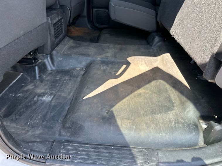 image for item DF8622 2022 Chevrolet 5500 flatbed truck