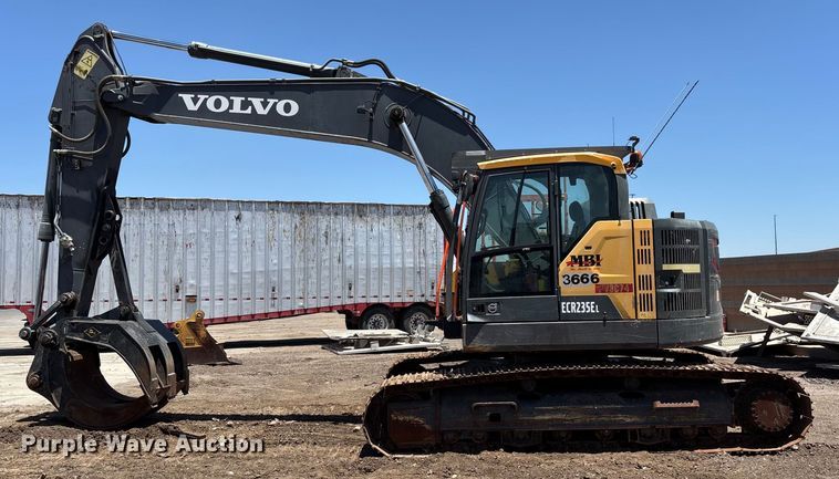 image for item DH8654 2016 Volvo ECR235EL excavator