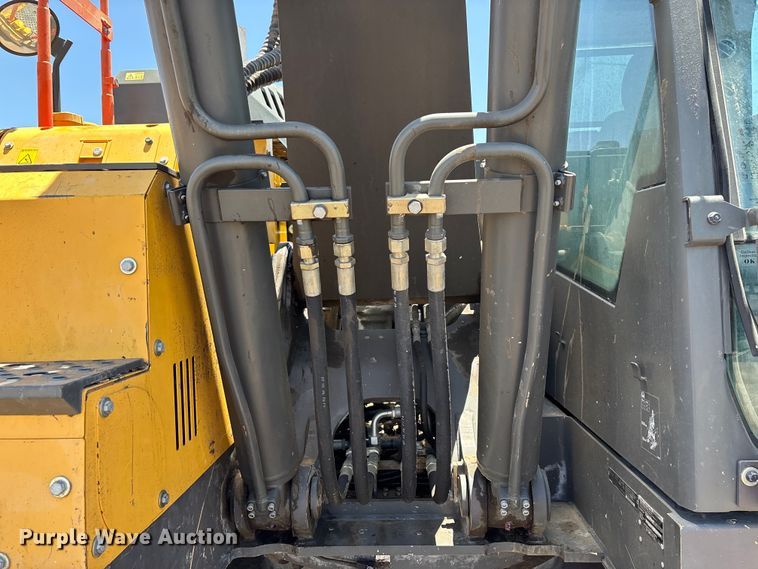 image for item DH8654 2016 Volvo ECR235EL excavator