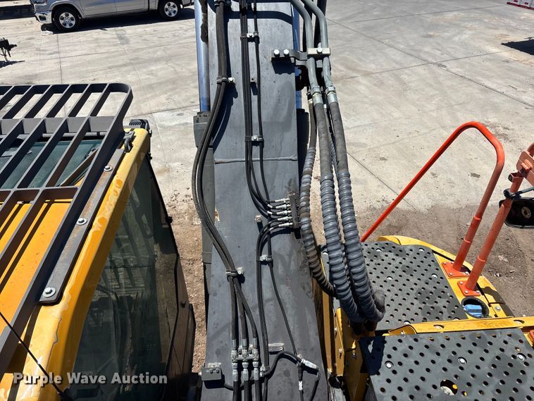 image for item DH8654 2016 Volvo ECR235EL excavator