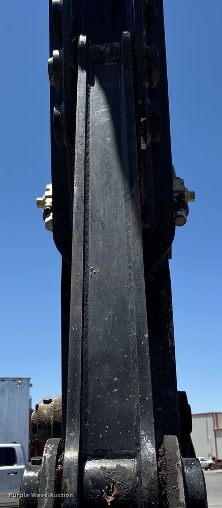 image for item DH8654 2016 Volvo ECR235EL excavator