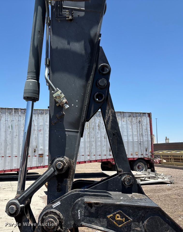 image for item DH8654 2016 Volvo ECR235EL excavator