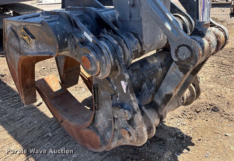 image for item DH8654 2016 Volvo ECR235EL excavator