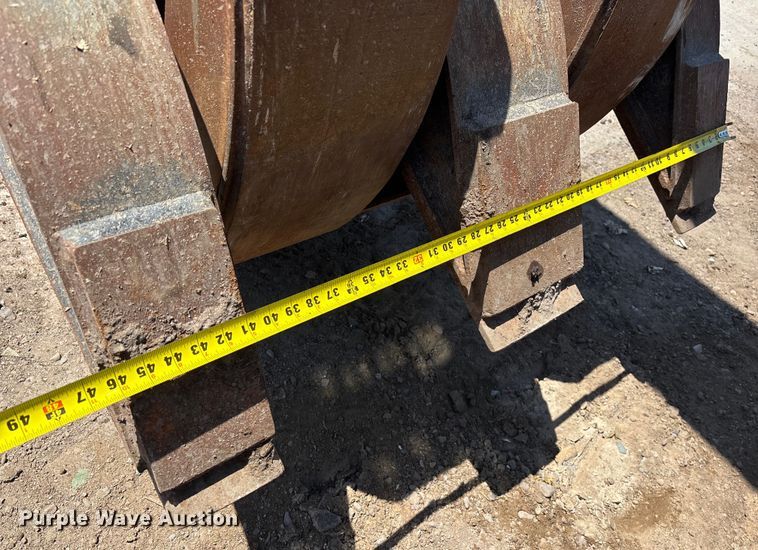 image for item DH8654 2016 Volvo ECR235EL excavator