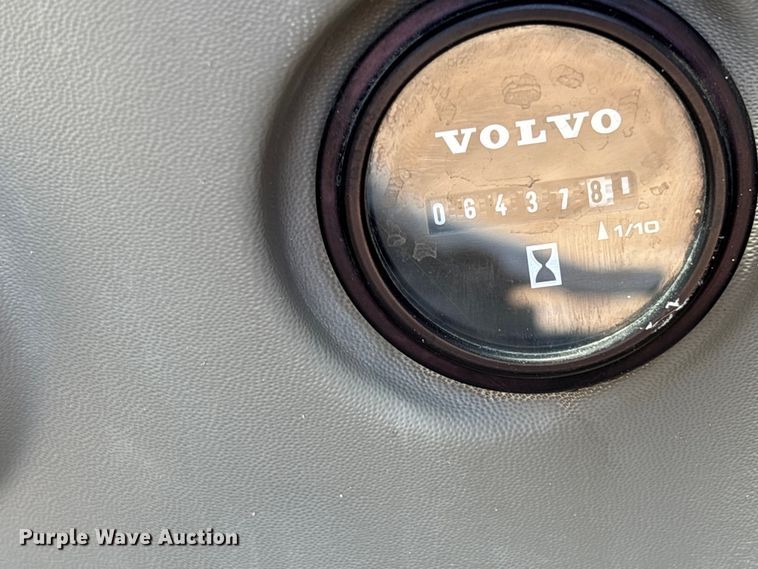 image for item DH8654 2016 Volvo ECR235EL excavator