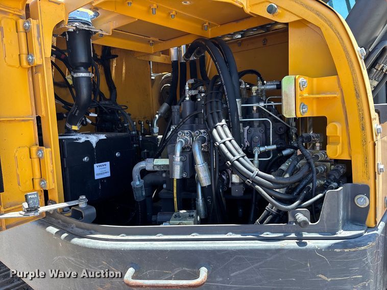 image for item DH8654 2016 Volvo ECR235EL excavator