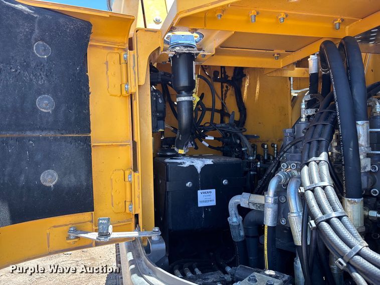 image for item DH8654 2016 Volvo ECR235EL excavator