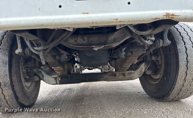 image for item DJ9655 2003 International 5600 vacuum truck