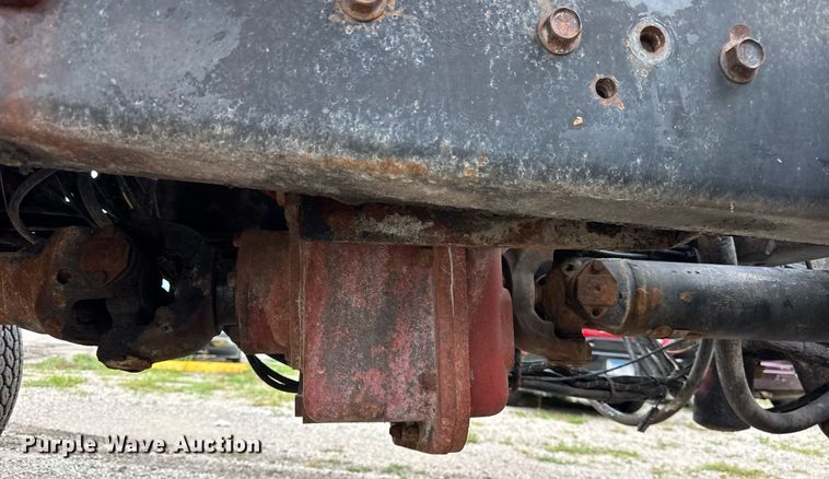 image for item DJ9655 2003 International 5600 vacuum truck