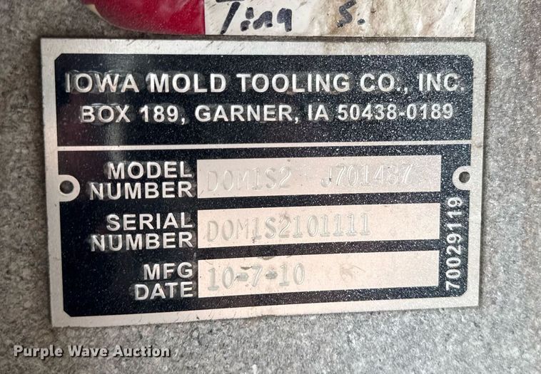 image for item DJ9681 2011 Ford F550 utility / service truck