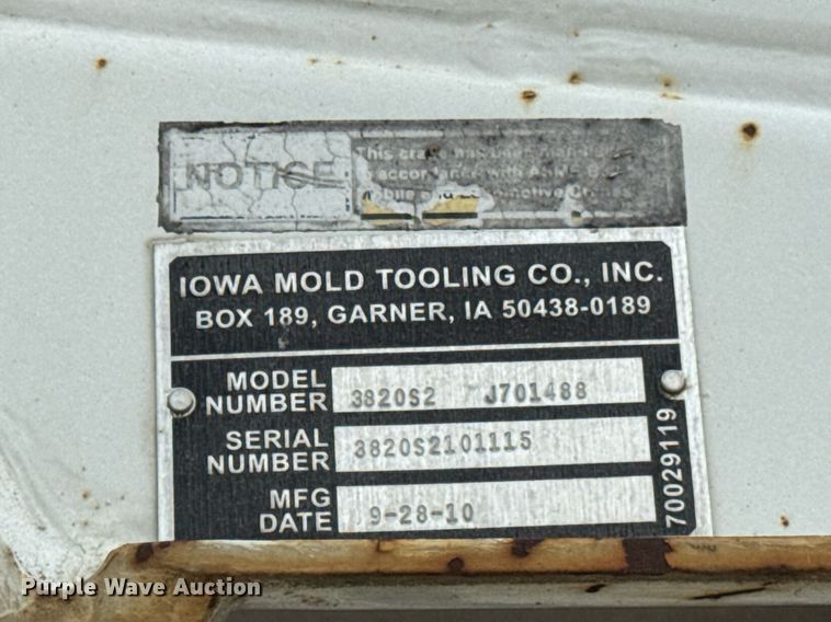 image for item DJ9681 2011 Ford F550 utility / service truck