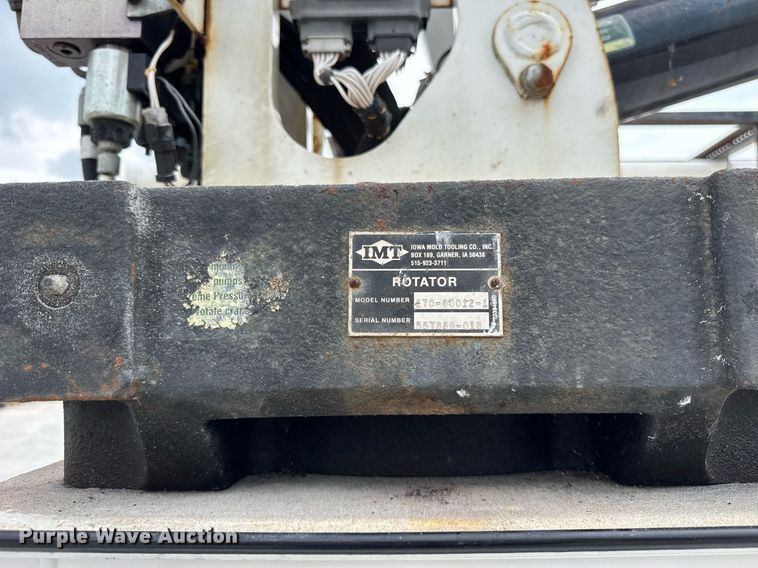 image for item DJ9681 2011 Ford F550 utility / service truck