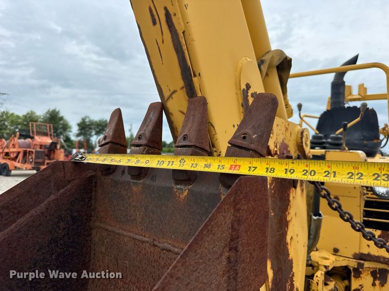 image for item DJ9682 1997 Vermeer V8550 trencher