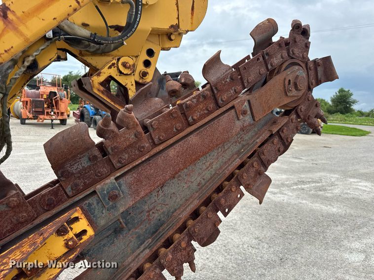 image for item DJ9682 1997 Vermeer V8550 trencher