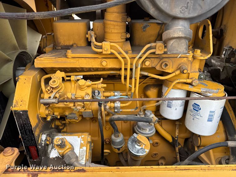 image for item DJ9682 1997 Vermeer V8550 trencher