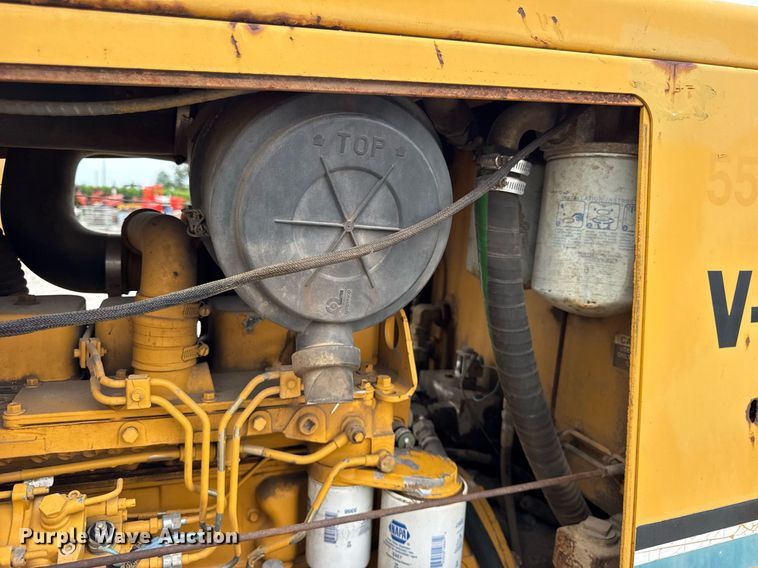 image for item DJ9682 1997 Vermeer V8550 trencher