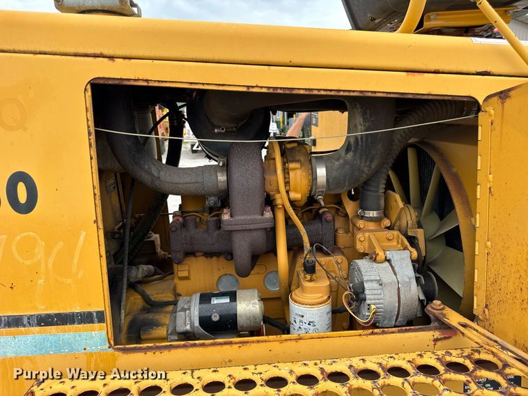 image for item DJ9682 1997 Vermeer V8550 trencher