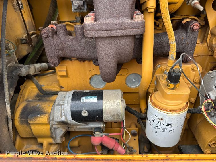 image for item DJ9682 1997 Vermeer V8550 trencher