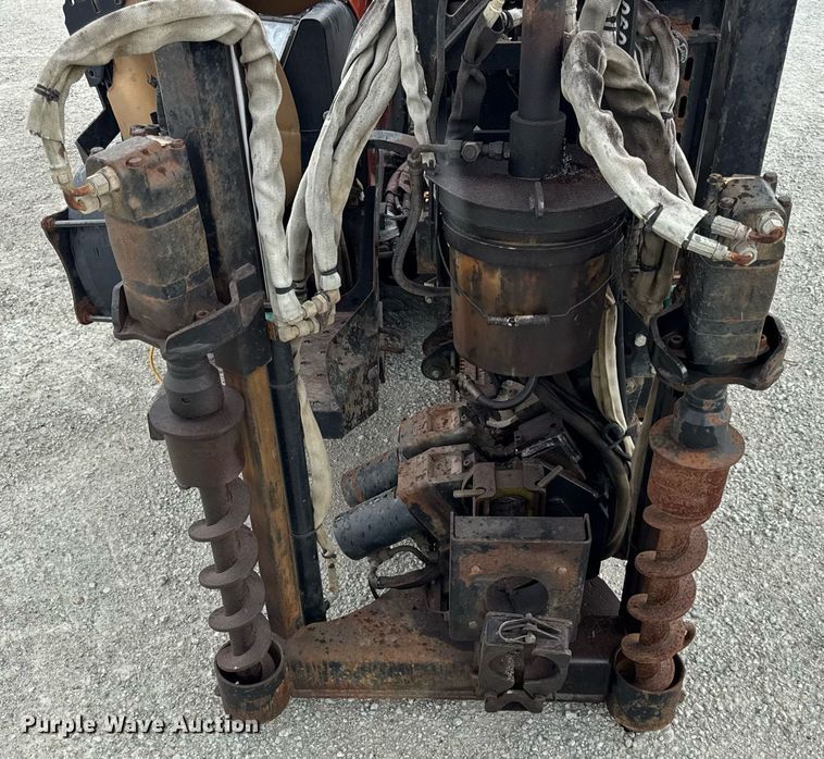 image for item DJ9683 2005 Ditch Witch JT1220 Mach 1 directional boring unit