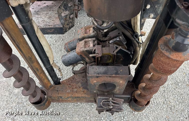 image for item DJ9683 2005 Ditch Witch JT1220 Mach 1 directional boring unit