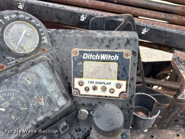 image for item DJ9683 2005 Ditch Witch JT1220 Mach 1 directional boring unit
