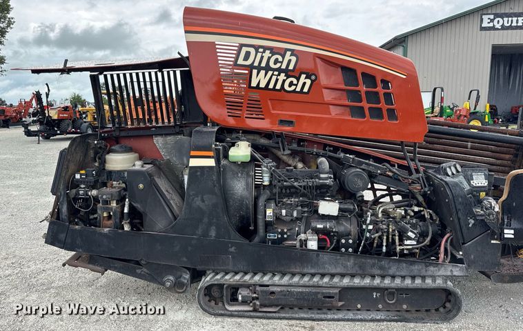 image for item DJ9683 2005 Ditch Witch JT1220 Mach 1 directional boring unit