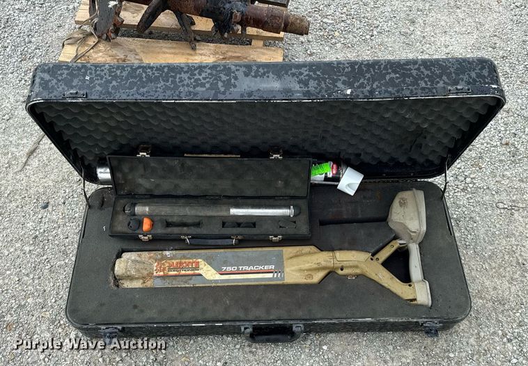 image for item DJ9683 2005 Ditch Witch JT1220 Mach 1 directional boring unit