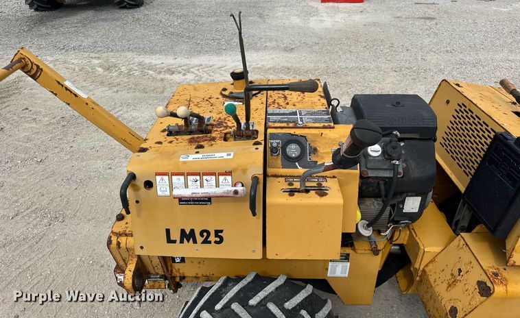 image for item DJ9684 2000 Vermeer LM25 cable plow