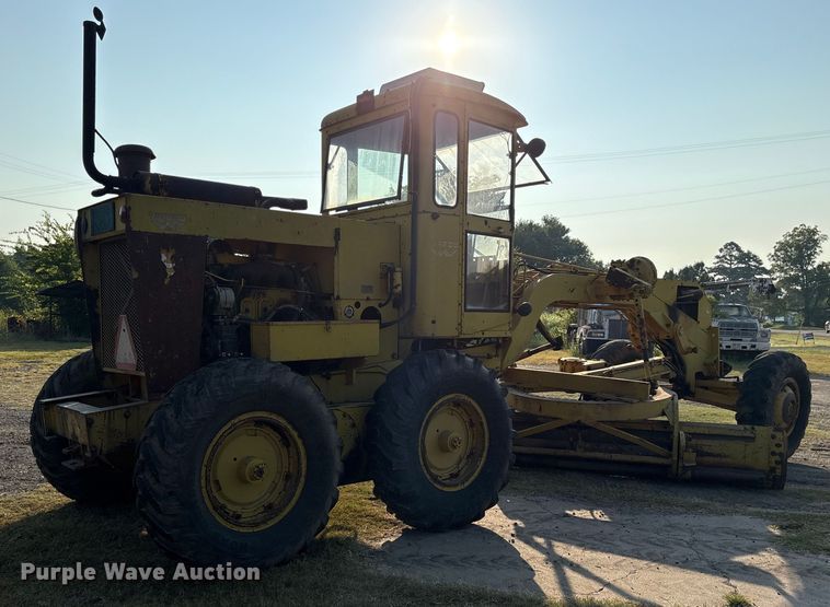 image for item DM1964 1972 Wabco 444 rigid frame motor grader