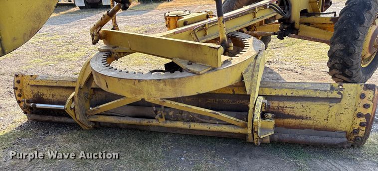 image for item DM1964 1972 Wabco 444 rigid frame motor grader