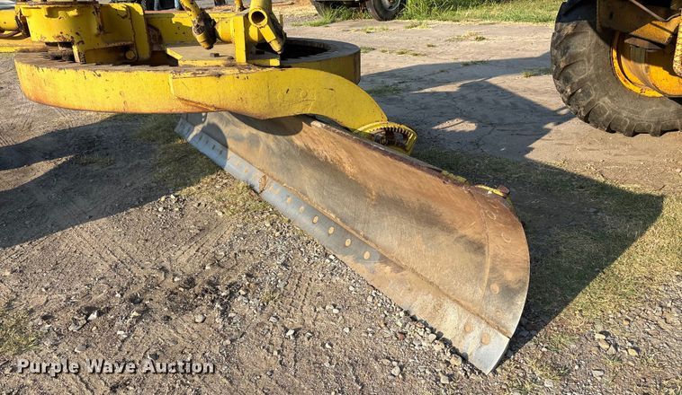 image for item DM1964 1972 Wabco 444 rigid frame motor grader