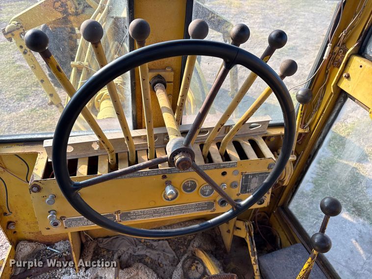 image for item DM1964 1972 Wabco 444 rigid frame motor grader