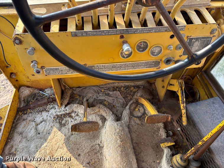 image for item DM1964 1972 Wabco 444 rigid frame motor grader