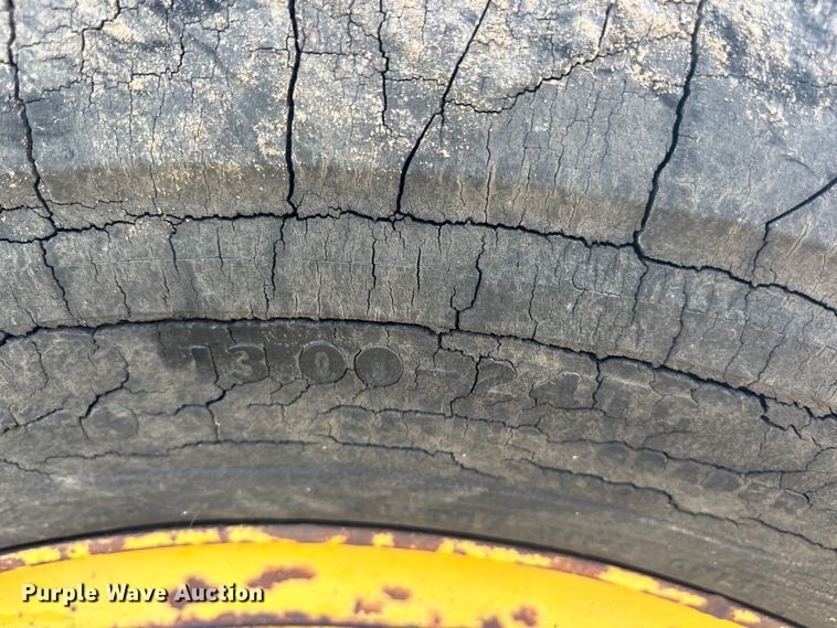 image for item DM1964 1972 Wabco 444 rigid frame motor grader