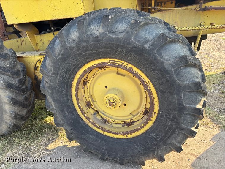 image for item DM1964 1972 Wabco 444 rigid frame motor grader