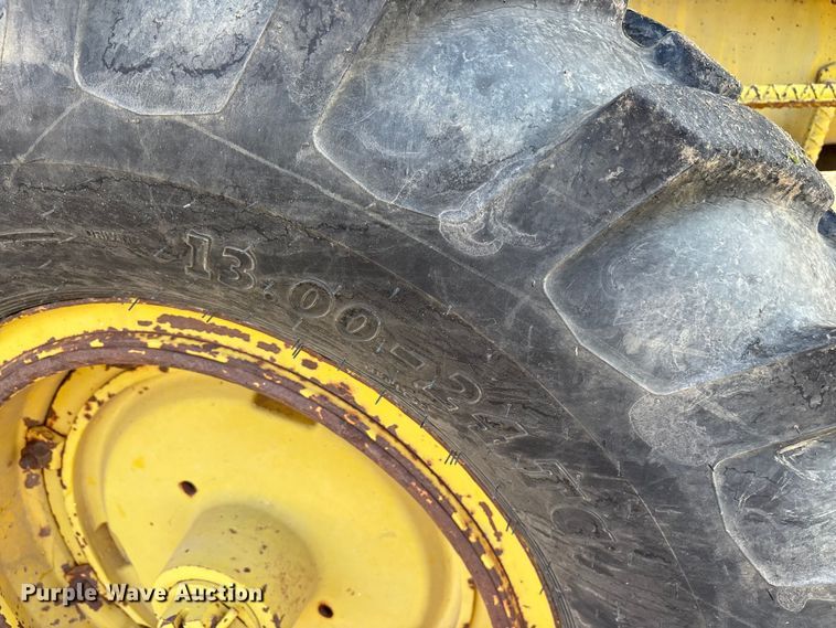 image for item DM1964 1972 Wabco 444 rigid frame motor grader