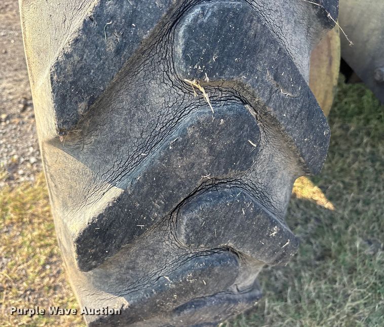 image for item DM1964 1972 Wabco 444 rigid frame motor grader