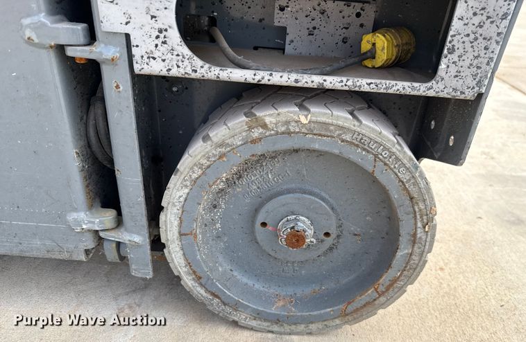 image for item DO7178 Haulotte Star 20 AC E vertical lift